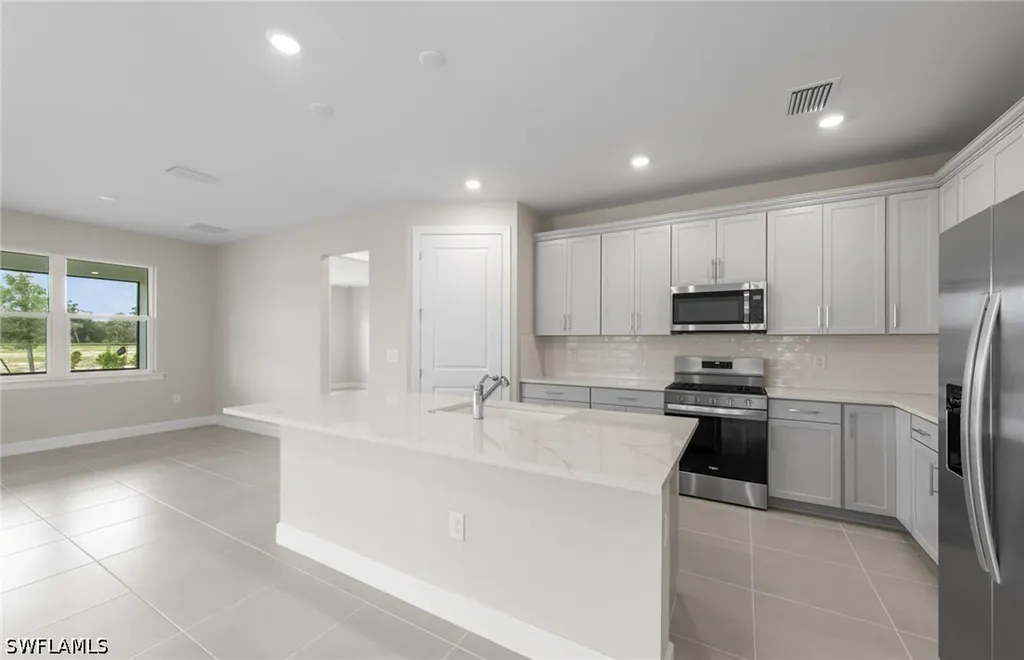 7140 Chapel Creek Lane North Fort Myers FL 33917