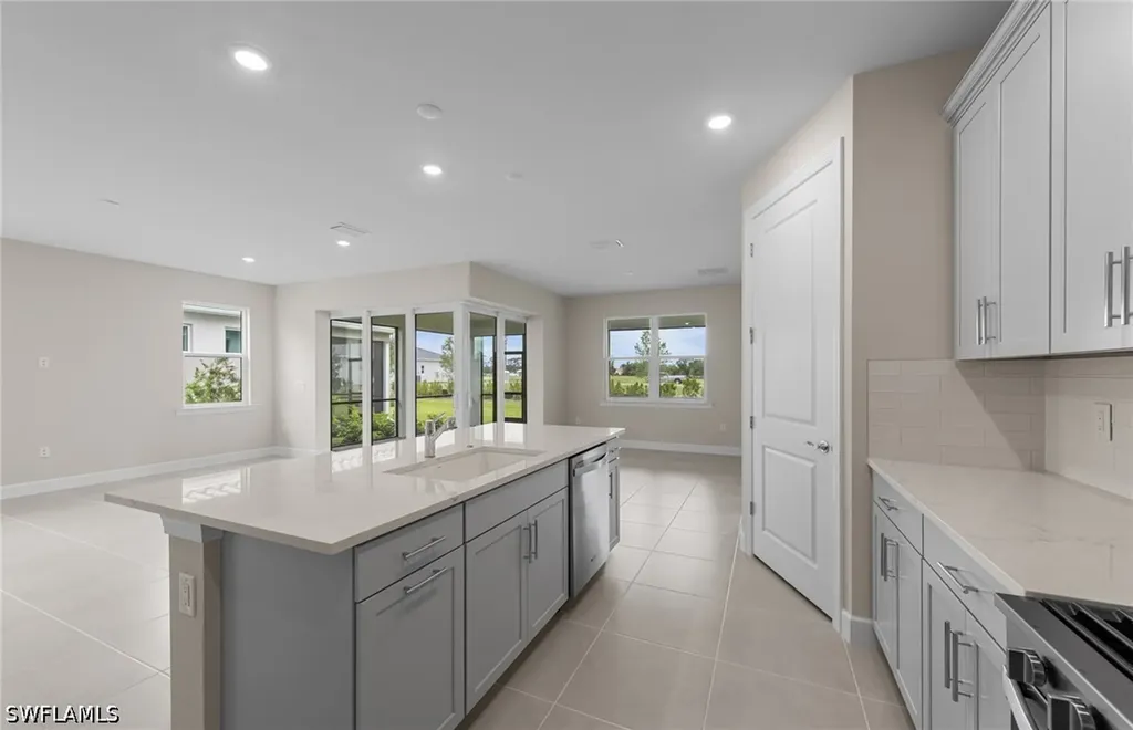 7140 Chapel Creek Lane North Fort Myers FL 33917