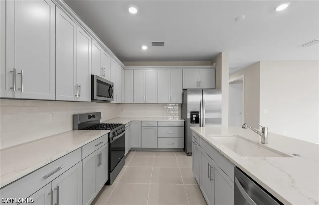 7140 Chapel Creek Lane North Fort Myers FL 33917