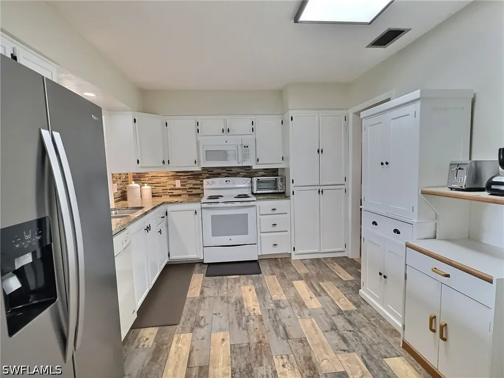 1745 S Paradise Point Inverness FL 34450