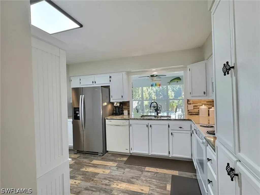 1745 S Paradise Point Inverness FL 34450