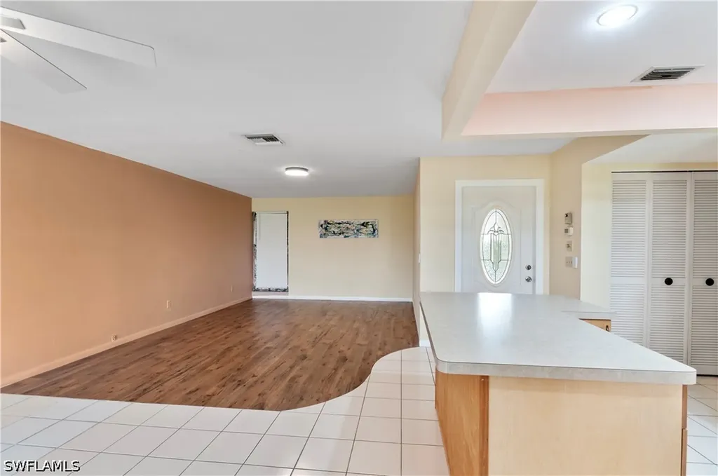 4105 Lakewood Boulevard Naples FL 34112