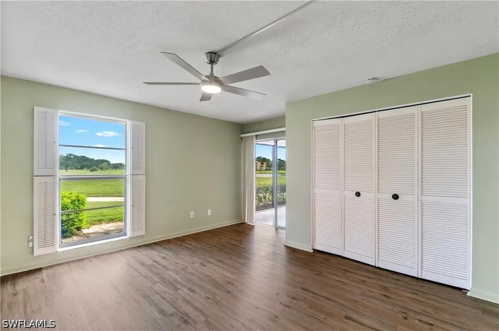 4105 Lakewood Boulevard Naples FL 34112