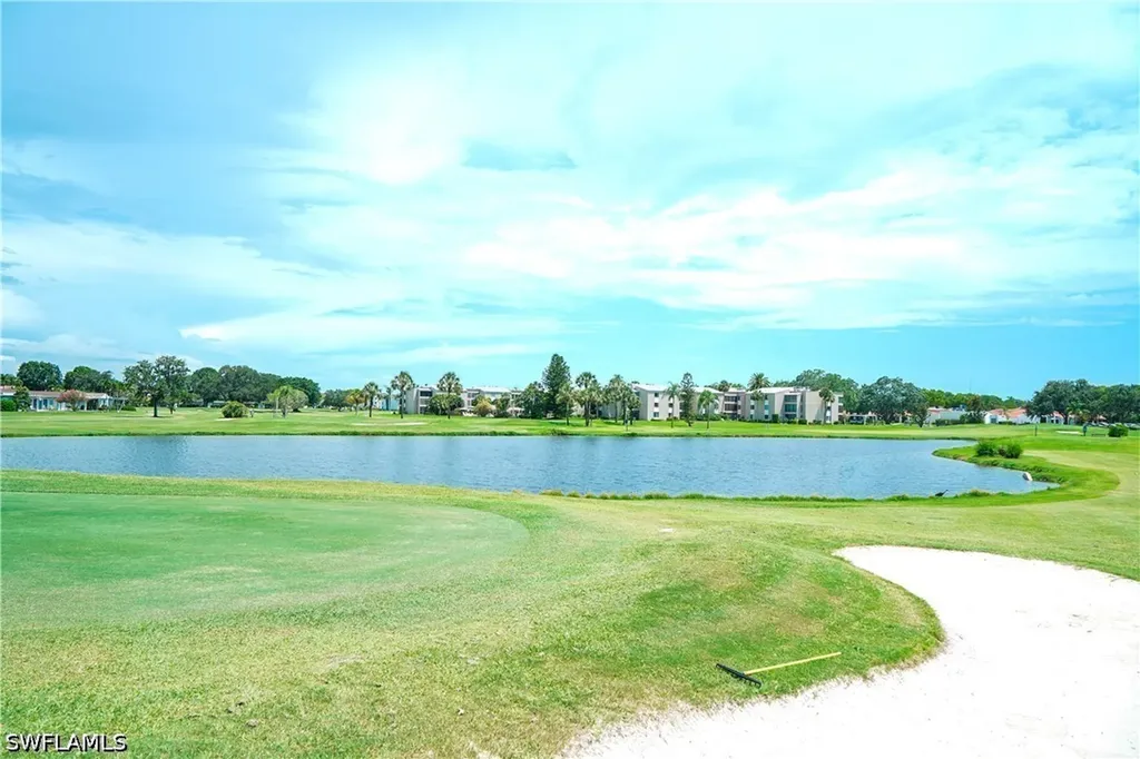 4105 Lakewood Boulevard Naples FL 34112
