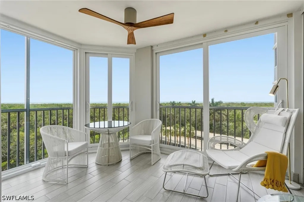6361 Pelican Bay Boulevard Naples FL 34108