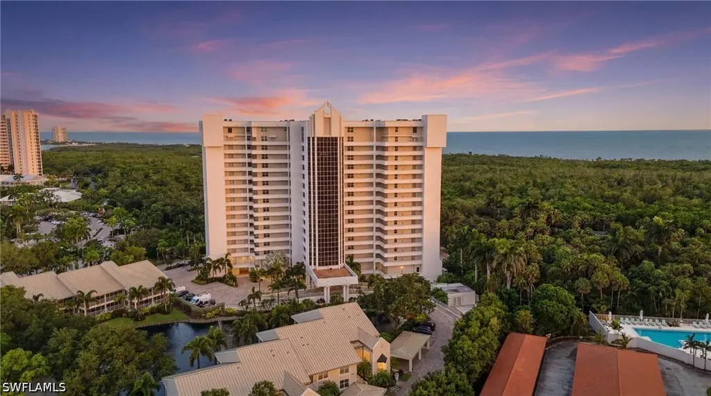6361 Pelican Bay Boulevard Naples FL 34108