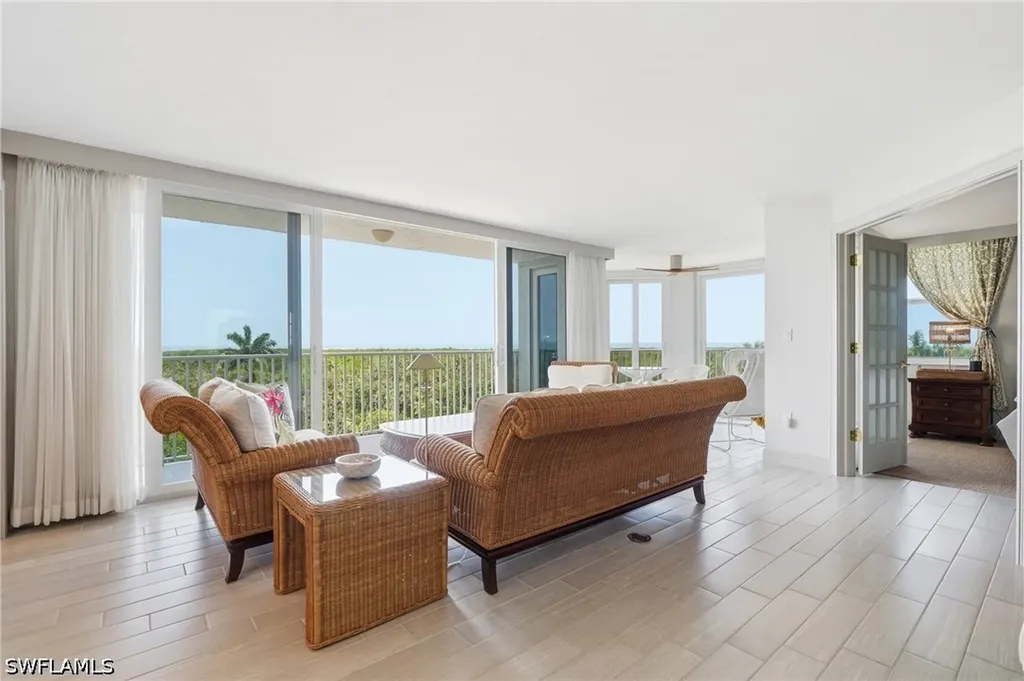 6361 Pelican Bay Boulevard Naples FL 34108