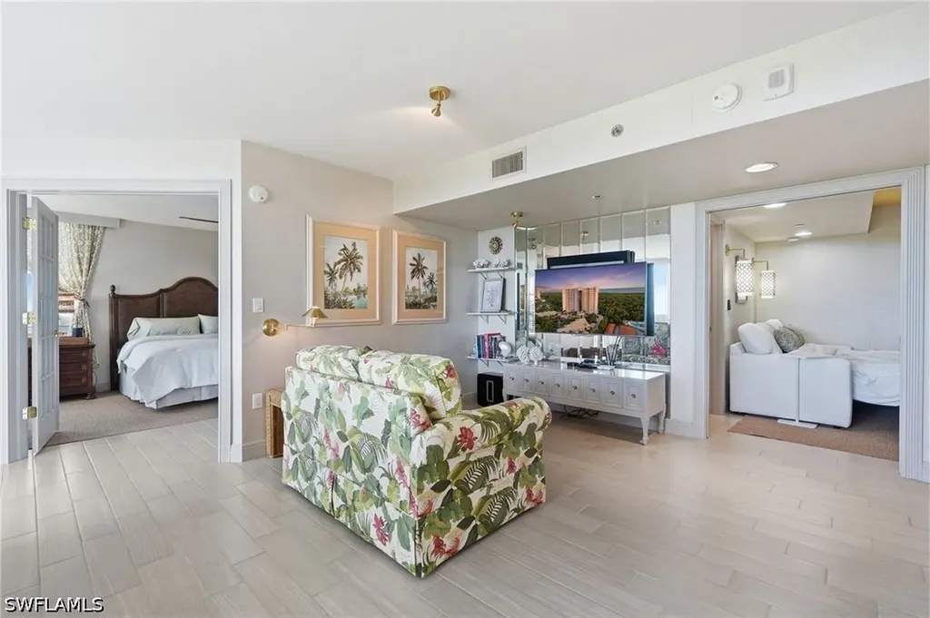 6361 Pelican Bay Boulevard Naples FL 34108