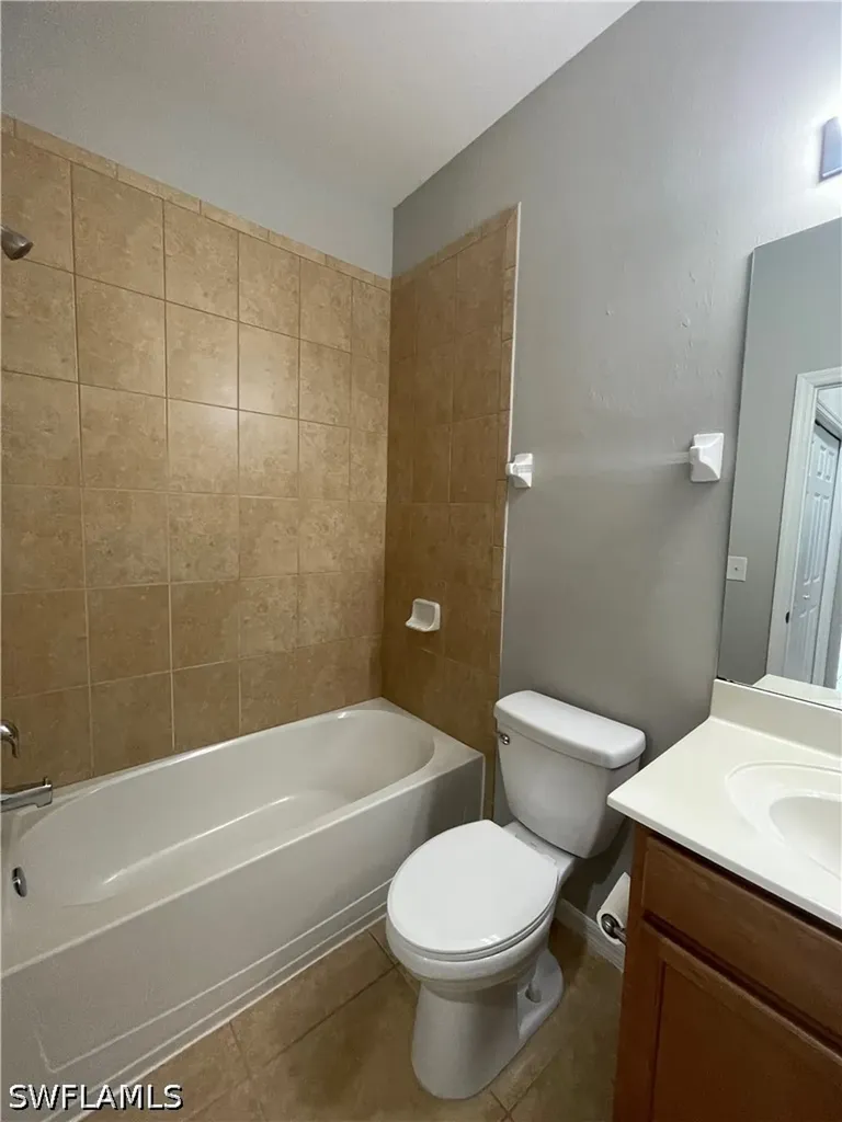 3702 Pino Vista Way Estero FL 33928