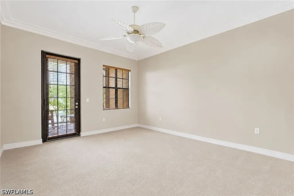 9126 Chula Vista Street Naples FL 34113