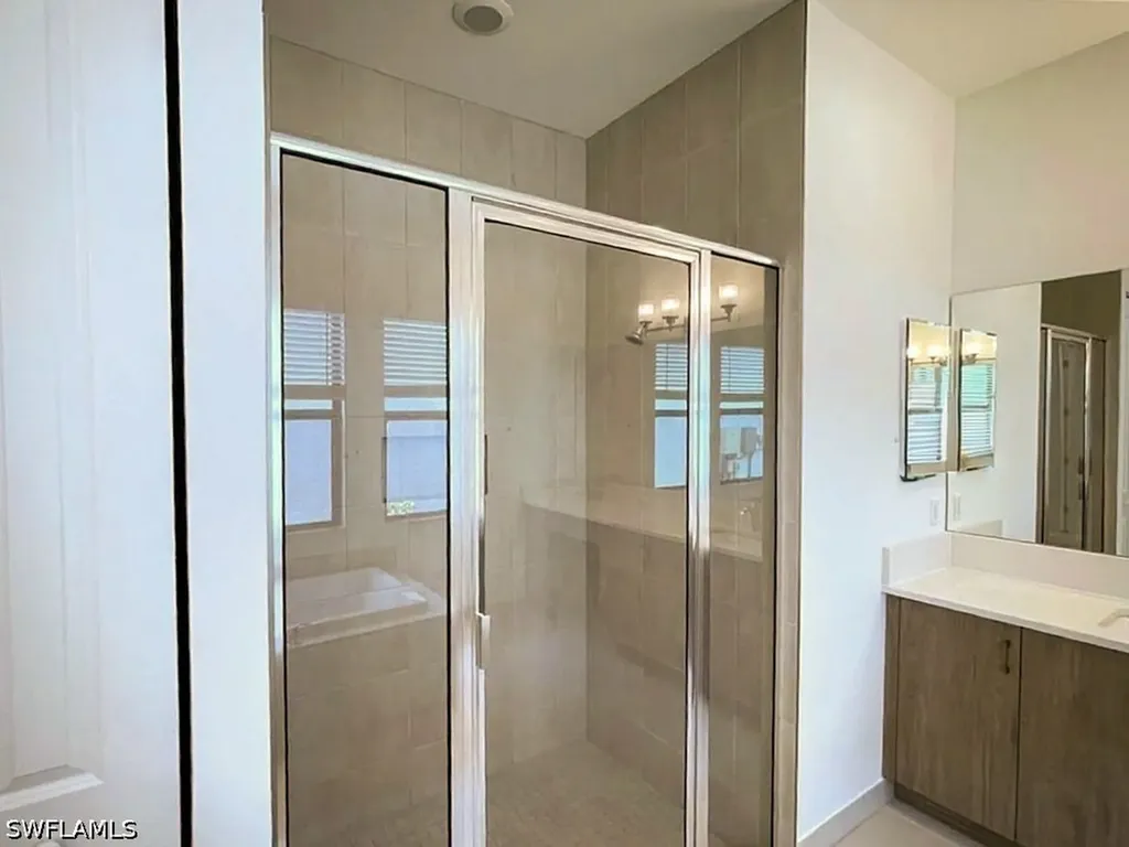 20914 Thistle Leaf Lane Estero FL 33928