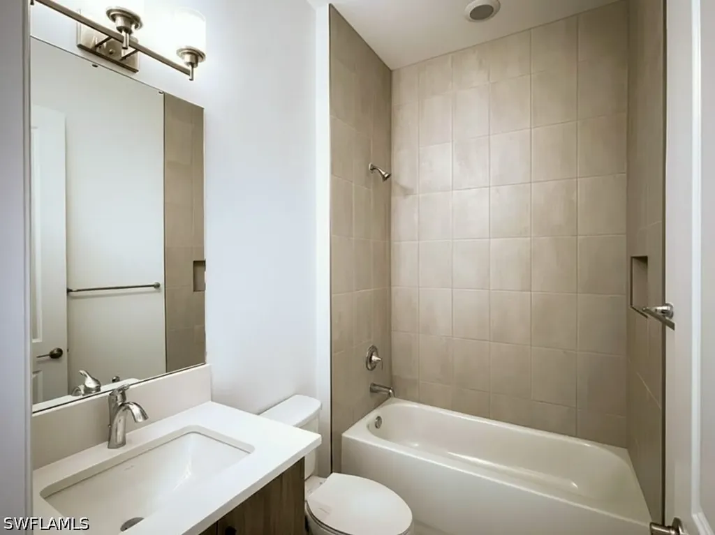 20914 Thistle Leaf Lane Estero FL 33928