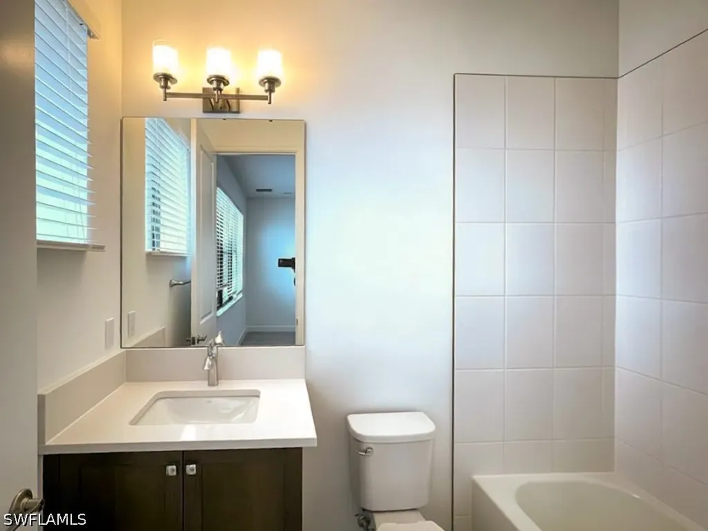 20914 Thistle Leaf Lane Estero FL 33928