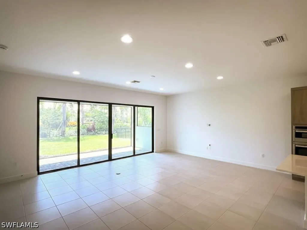 20914 Thistle Leaf Lane Estero FL 33928