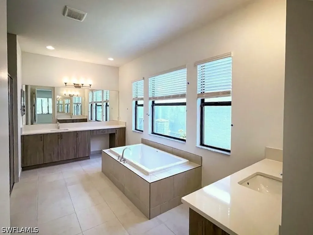 20914 Thistle Leaf Lane Estero FL 33928