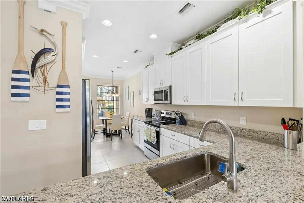 9441 Benvenuto Court Naples FL 34119