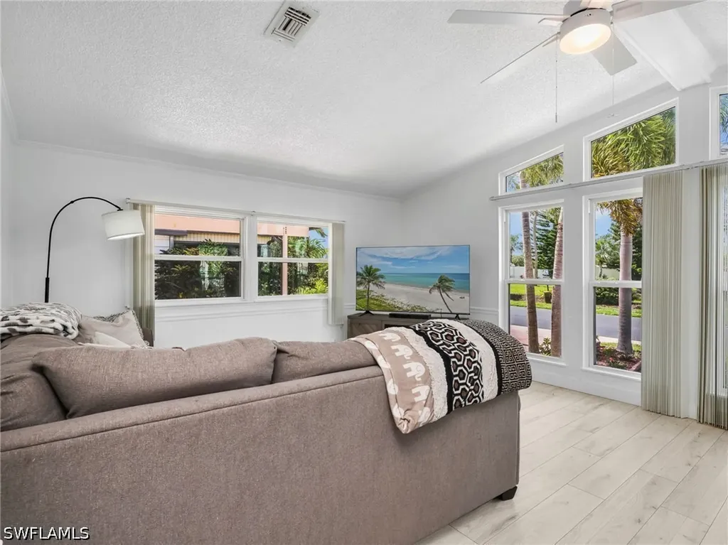 58 Oceans Boulevard Naples FL 34104