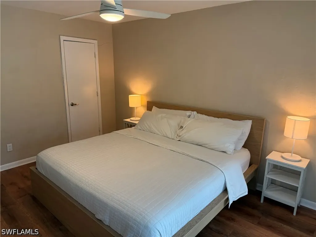 2855 Van Buren Avenue Naples FL 34112