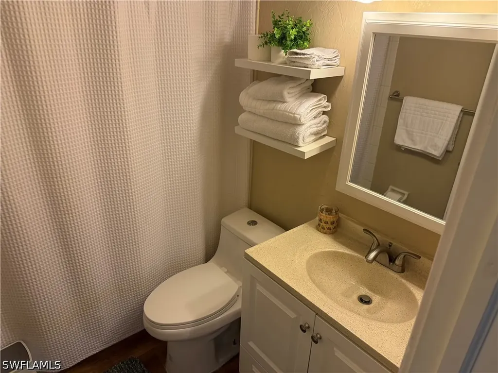 2855 Van Buren Avenue Naples FL 34112