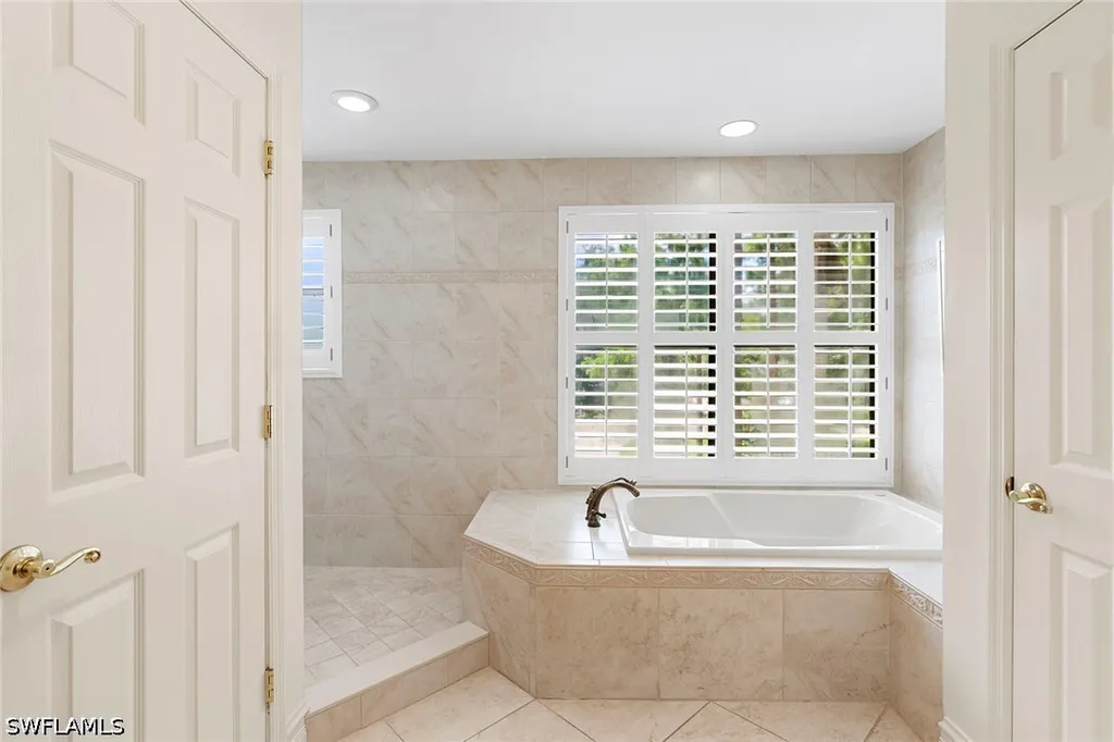 5731 Cypress Hollow Way Naples FL 34109