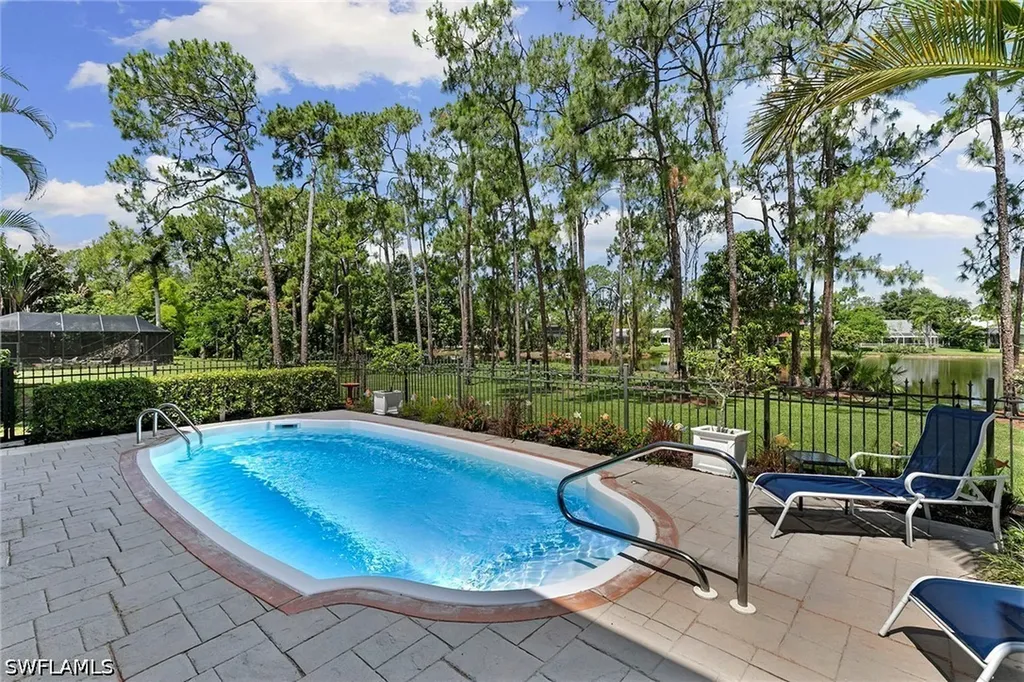 5731 Cypress Hollow Way Naples FL 34109