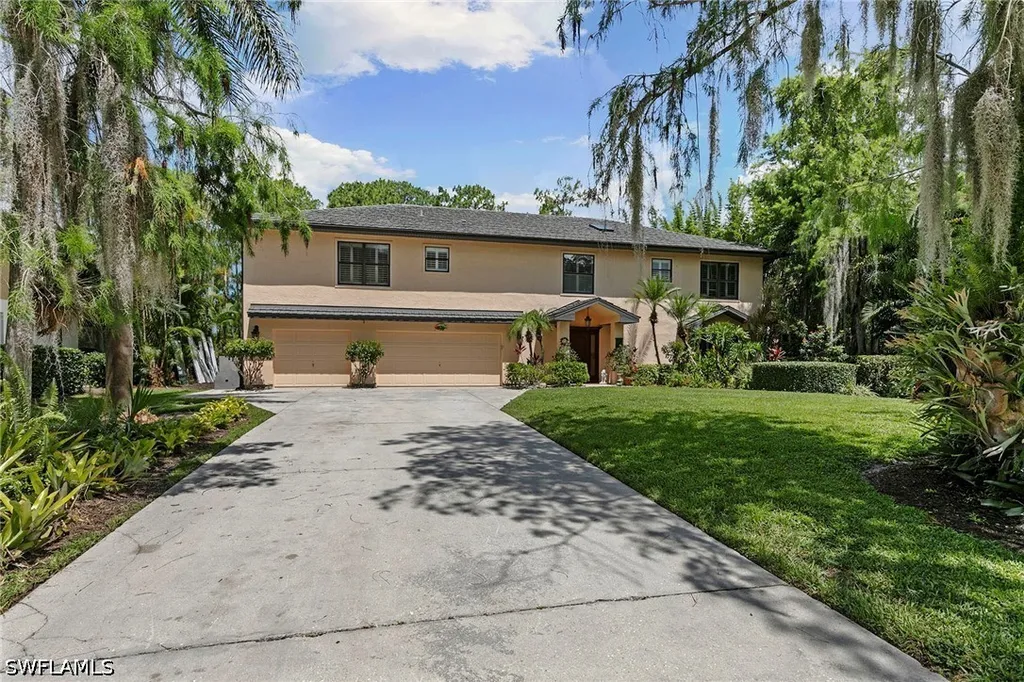 5731 Cypress Hollow Way Naples FL 34109