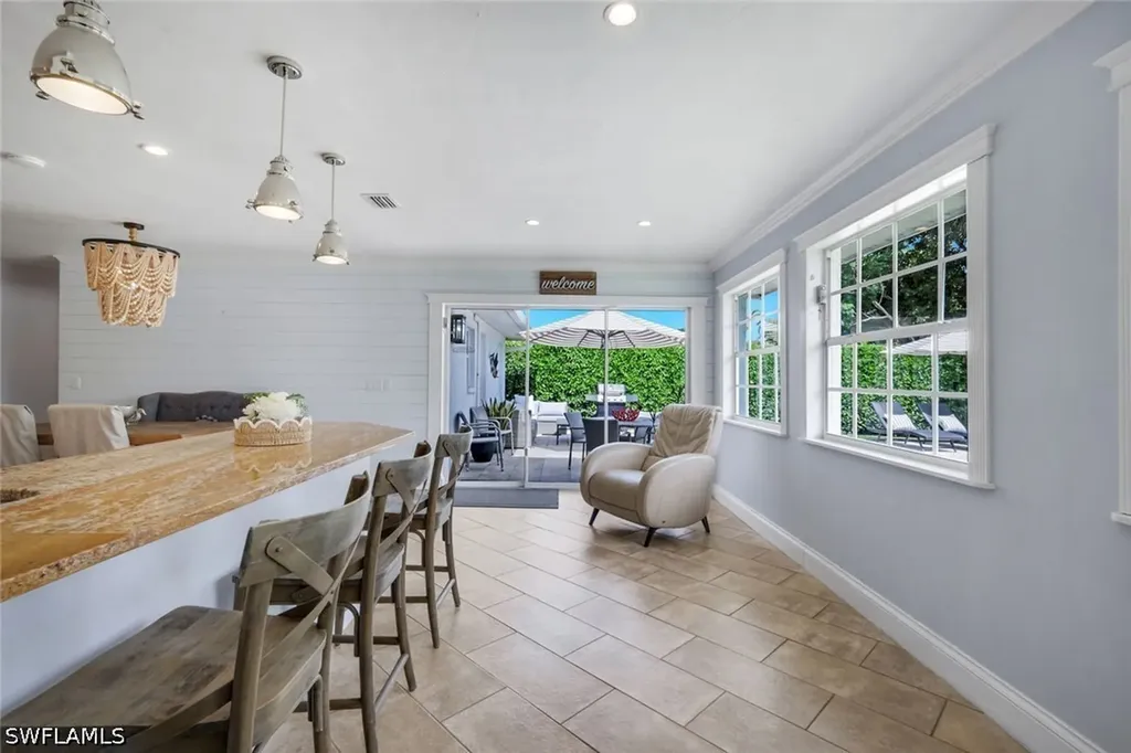 841 107th Avenue N Naples FL 34108
