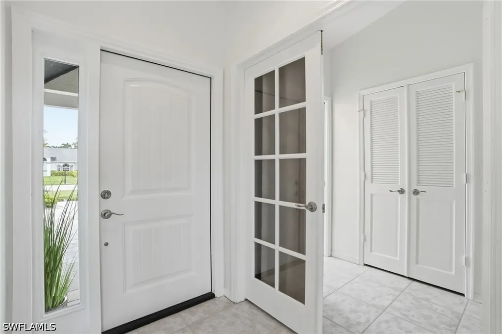 132 Bordeaux Circle Naples FL 34112