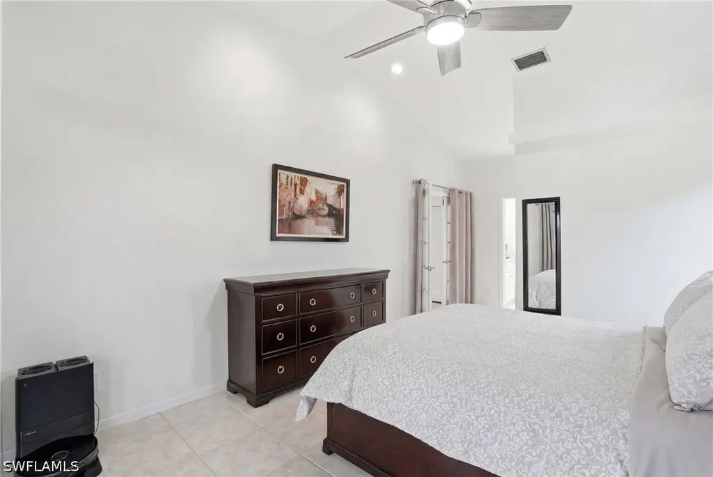 132 Bordeaux Circle Naples FL 34112