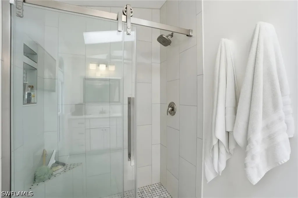 132 Bordeaux Circle Naples FL 34112