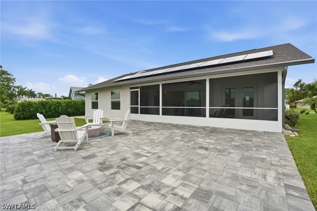132 Bordeaux Circle Naples FL 34112