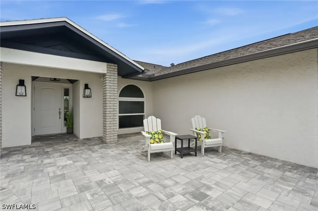 132 Bordeaux Circle Naples FL 34112