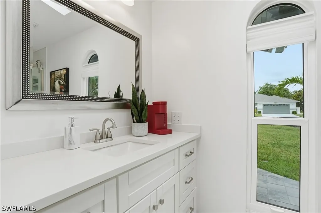 132 Bordeaux Circle Naples FL 34112