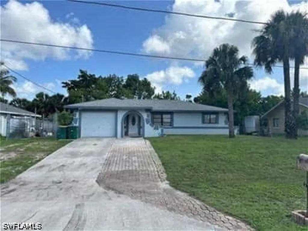 4865 22nd Avenue SW Naples FL 34116