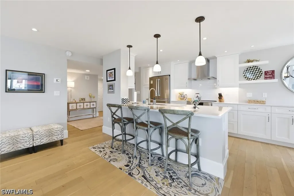 10420 Gulf Shore Drive Naples FL 34108
