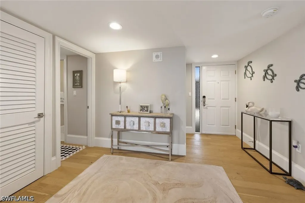 10420 Gulf Shore Drive Naples FL 34108