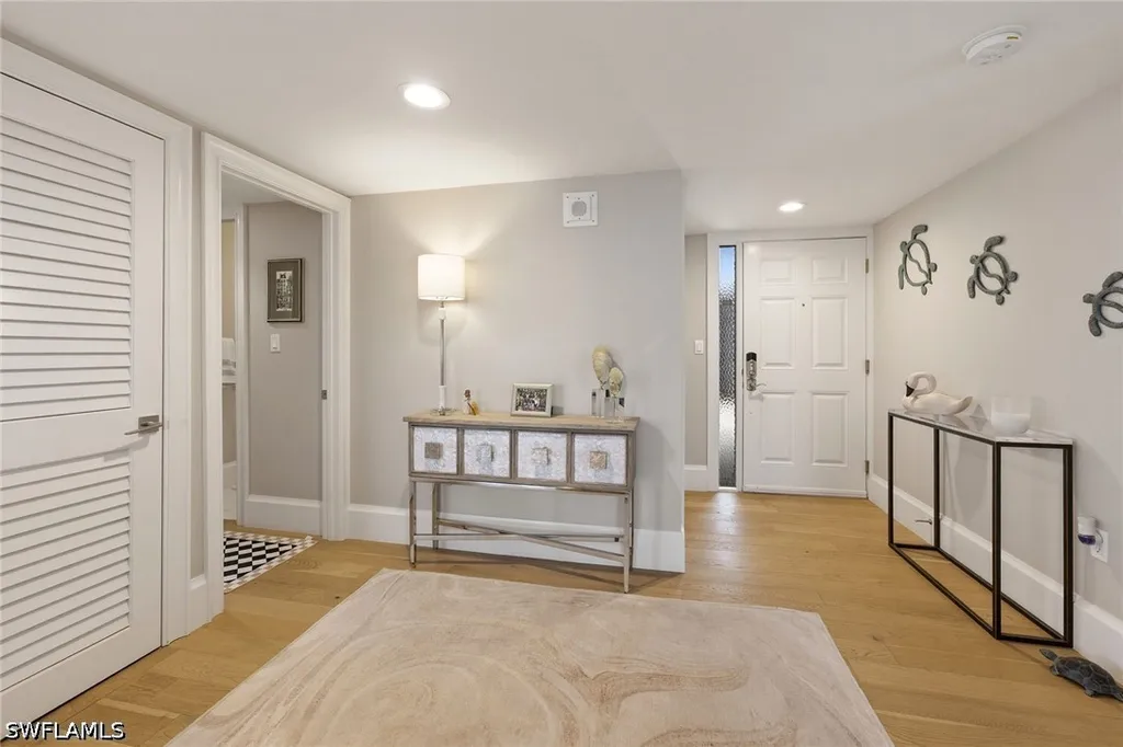 10420 Gulf Shore Drive Naples FL 34108