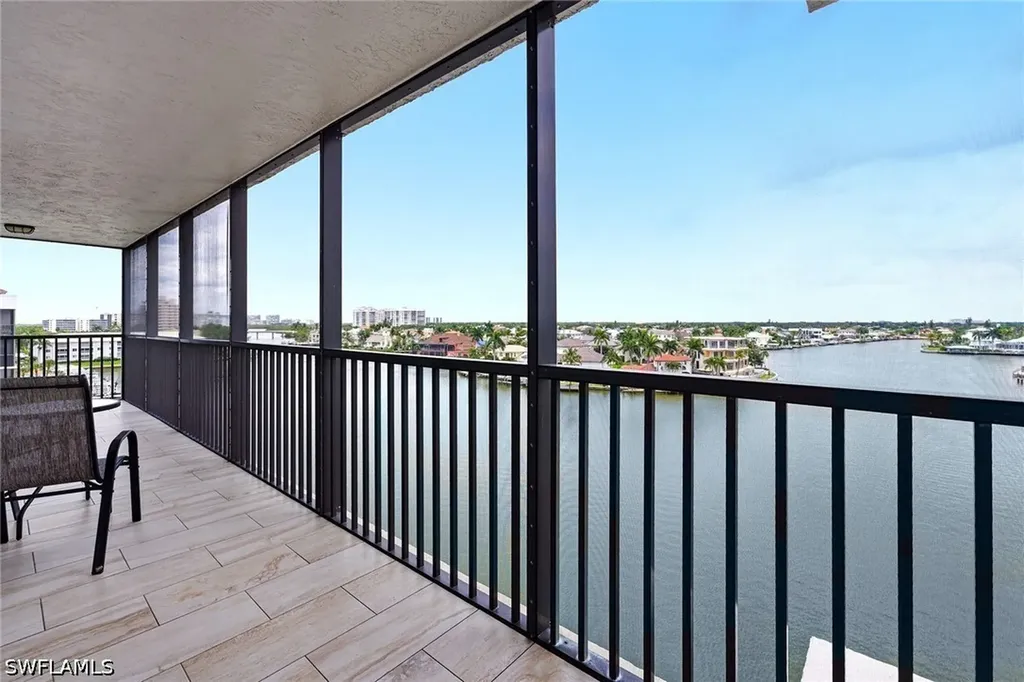 10420 Gulf Shore Drive Naples FL 34108
