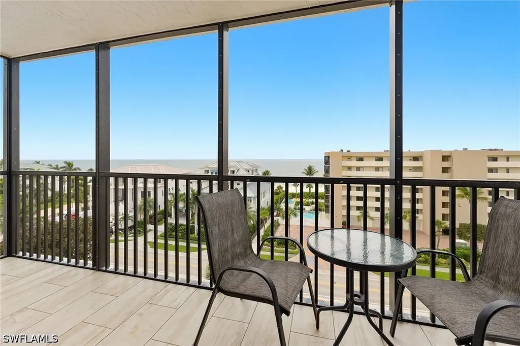 10420 Gulf Shore Drive Naples FL 34108