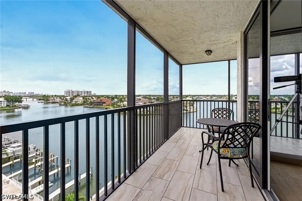 10420 Gulf Shore Drive Naples FL 34108