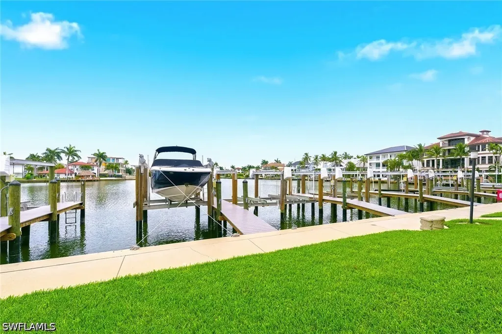 10420 Gulf Shore Drive Naples FL 34108