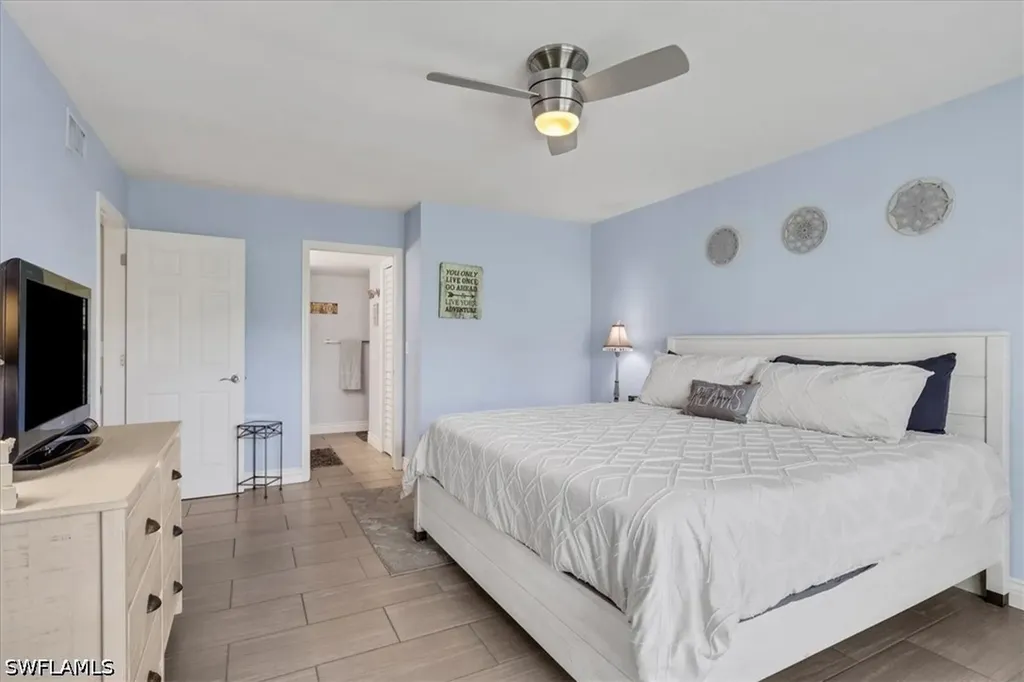 1535 Trafalgar Lane Naples FL 34116