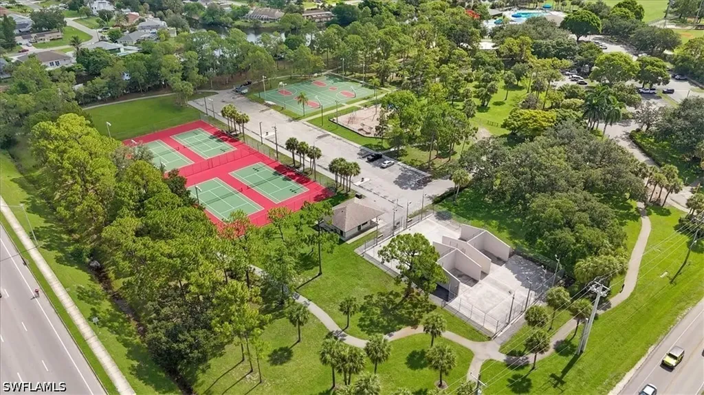 1535 Trafalgar Lane Naples FL 34116