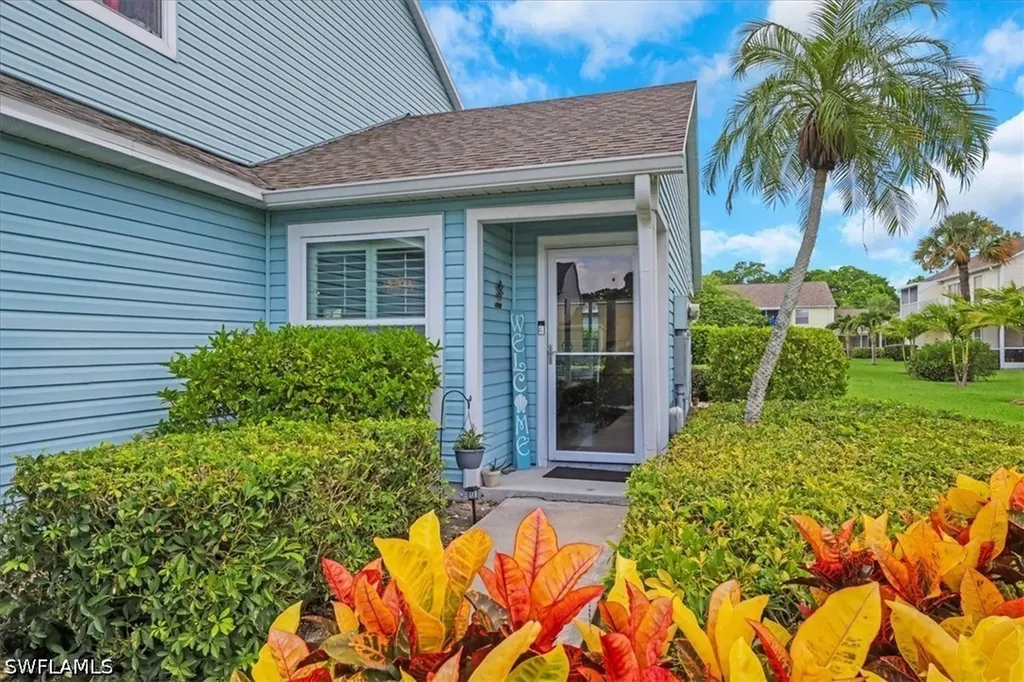 1535 Trafalgar Lane Naples FL 34116