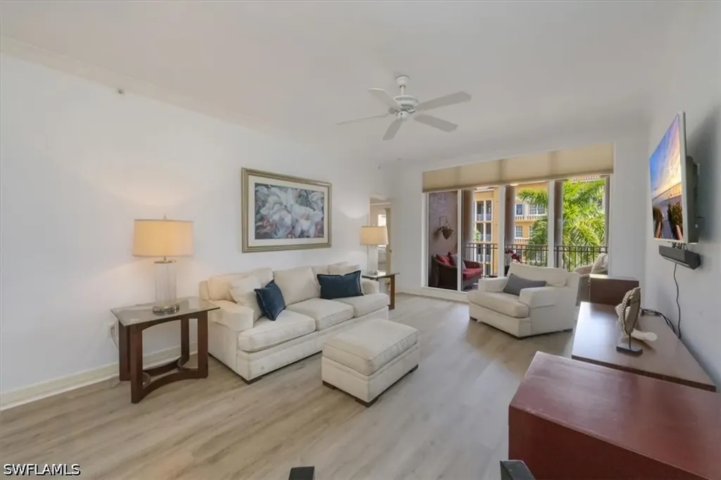 410 Bayfront Place Naples FL 34102