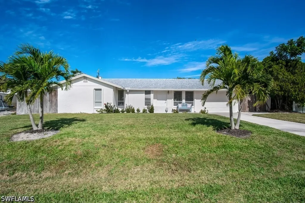 1207 Hernando Street Naples FL 34103