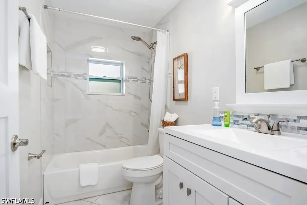 1207 Hernando Street Naples FL 34103