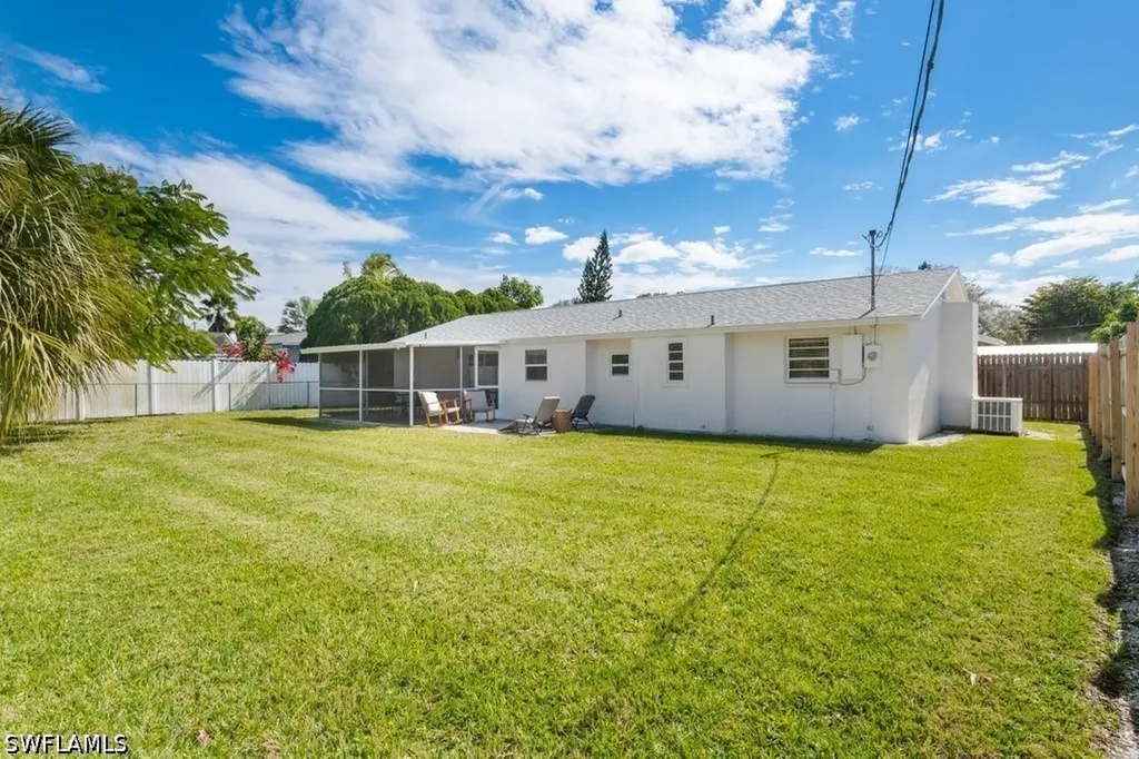 1207 Hernando Street Naples FL 34103