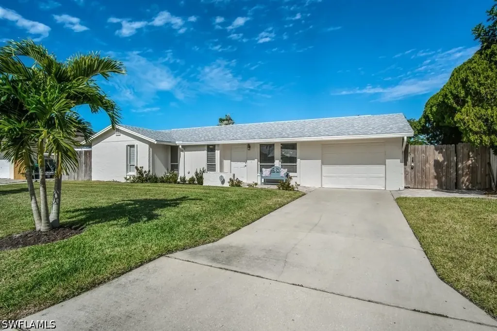 1207 Hernando Street Naples FL 34103