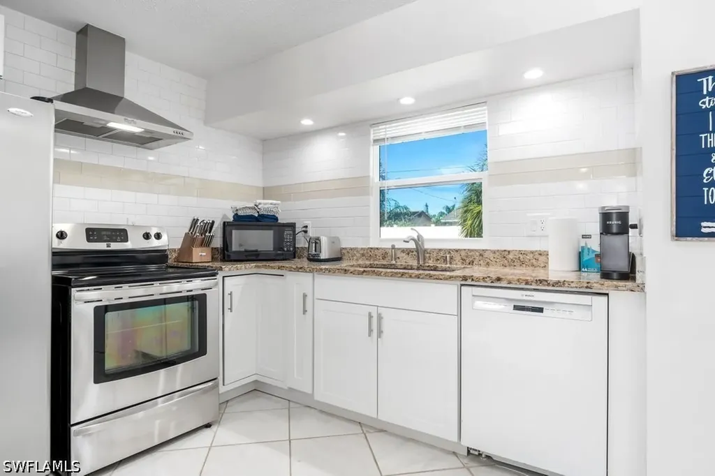 1207 Hernando Street Naples FL 34103